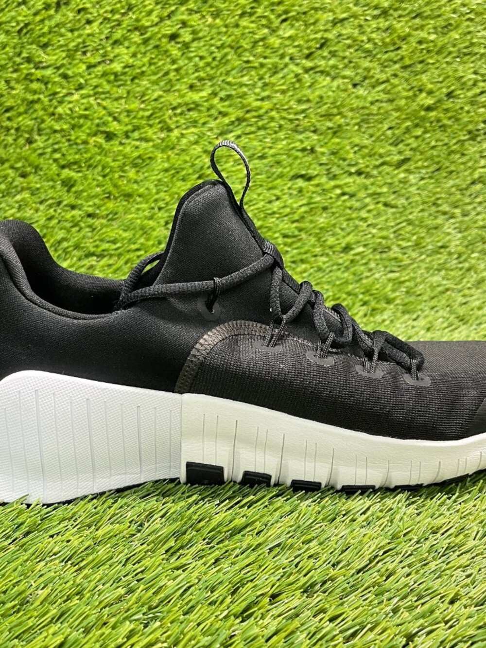 Nike Free Metcon 6 Womens Size 11.5 Black White Athletic Running Shoes Sneakers - Picture 4 of 10